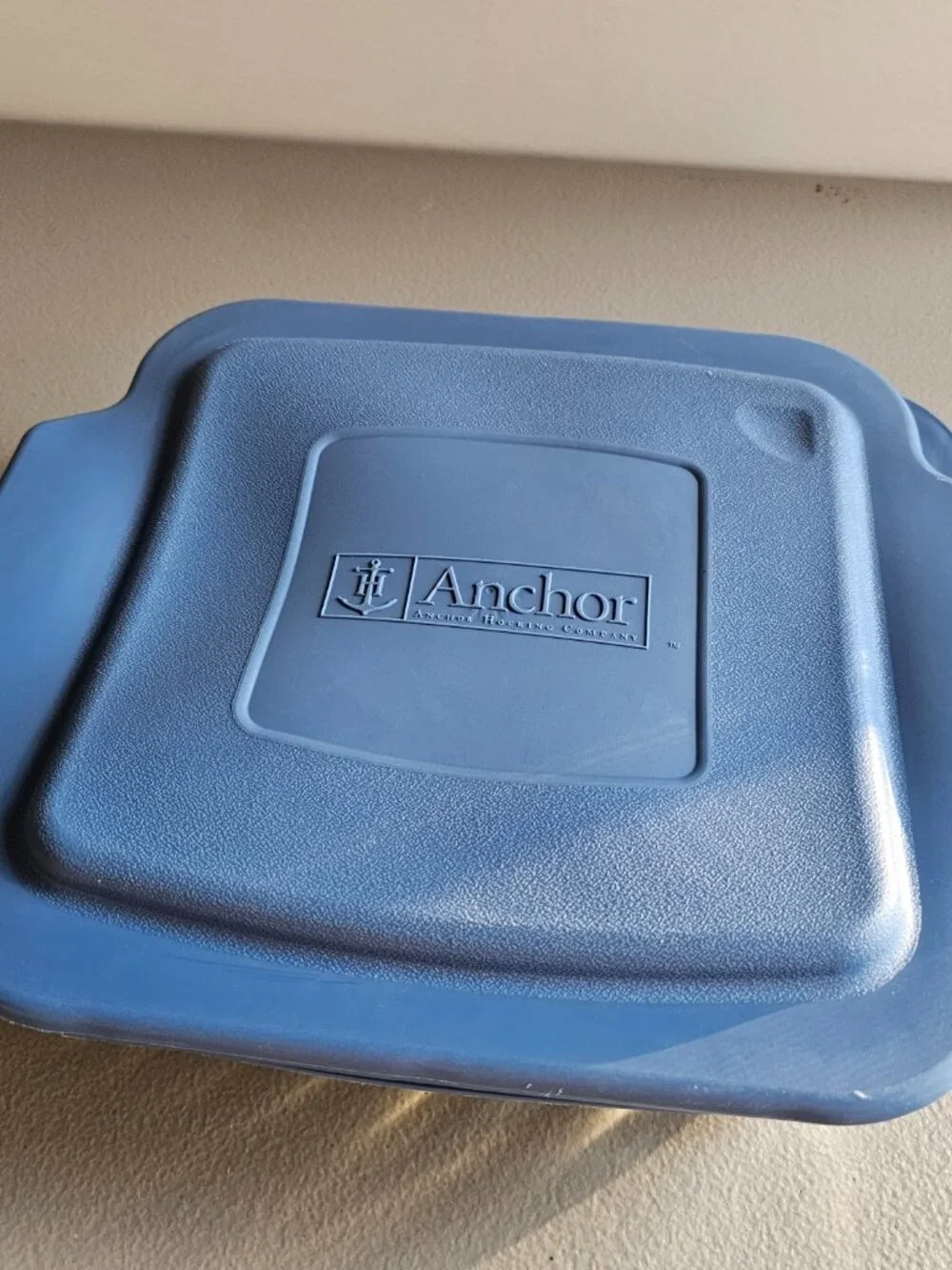 Anchor Hocking Blue Rubber/Plastic Replacement Lid 5913-11 For 8” Square Dish